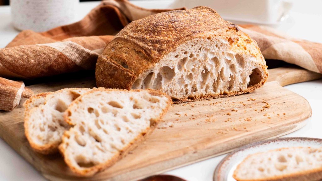 What are the benefits of sourdough bread?