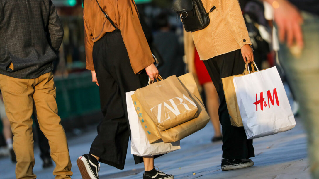 How Fast Fashion Shapes Your Buying Habits