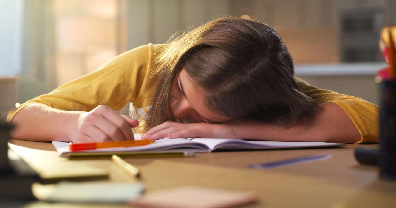Why Winter Makes You More Likely to Procrastinate